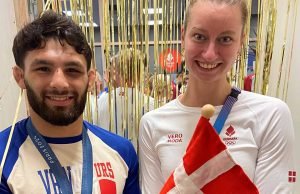 OL-afslutningsceremoni: Turpal og Helena er danske fanebærere